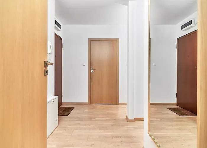 Spizowa Z Balkonem By Renters Apartment *